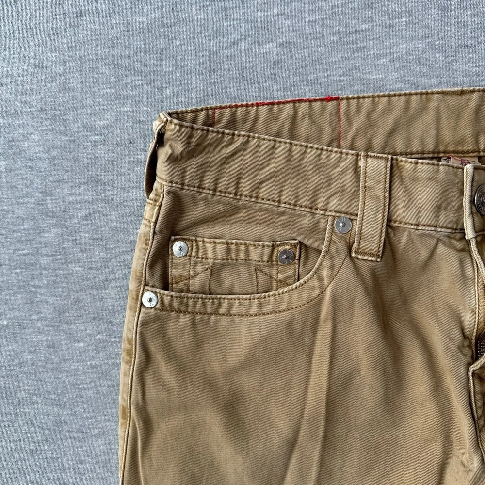 True Religion Men's Slim Jeans Size 32x30 Tan Beige Denim
